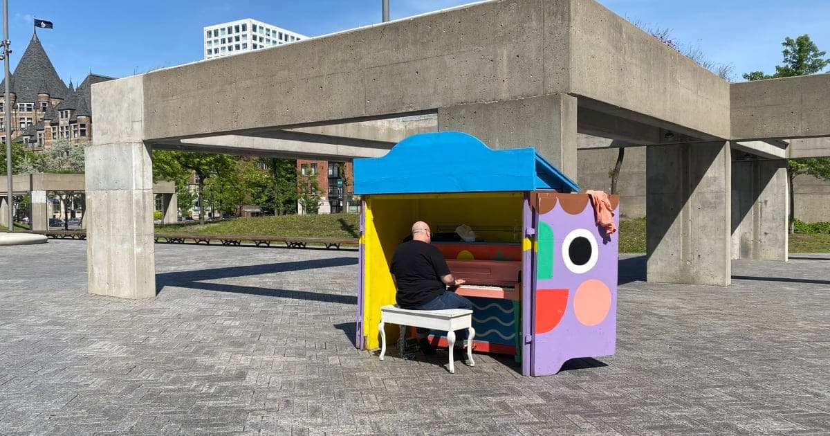 Photo of Square Viger public piano at Square Viger, avenue Viger E, Montréal QC. Weekdays 10:00–17:00 in the city’s June–September 2026 program.