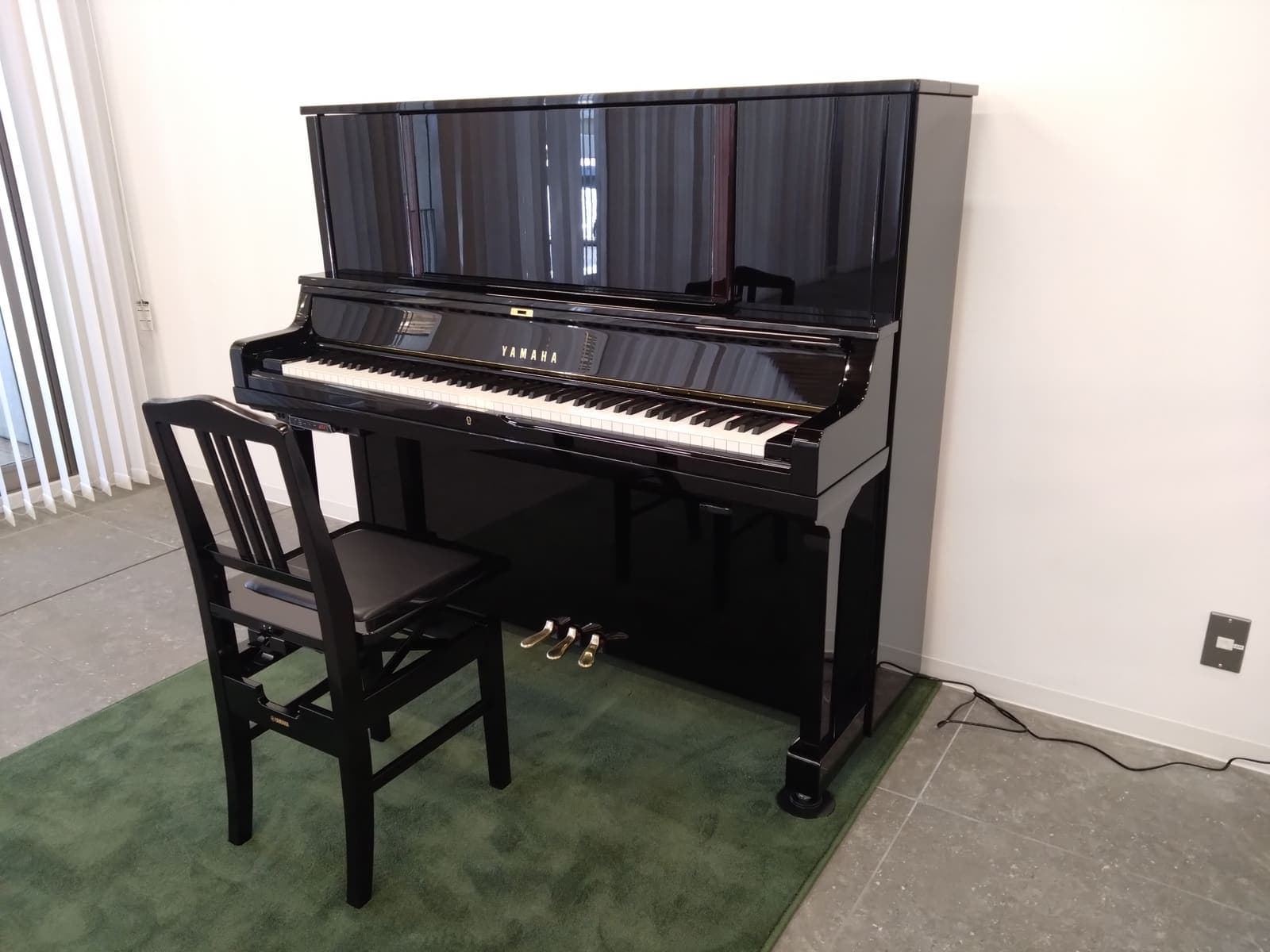 Photo of Soka City Hall Lobby Street Piano at 1F lobby, Soka City Hall, 1-1-1 Takasago, Soka, Saitama 340-8550, Japan. A free, no-booking street piano in the first-floor lobby of…