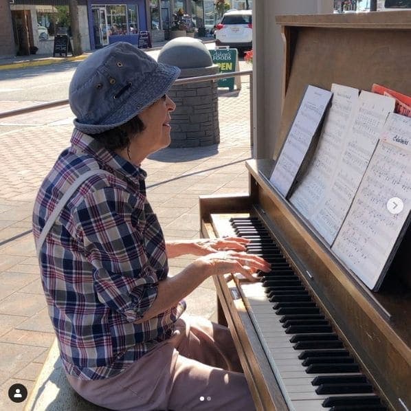 Photo of Shuswap Park Mall at Shuswap Park Mall, Alexander Street Northeast, Downtown, Salmon Arm, Columbia-Shuswap Regional District, British Columbia, V1E 4N6, Canada