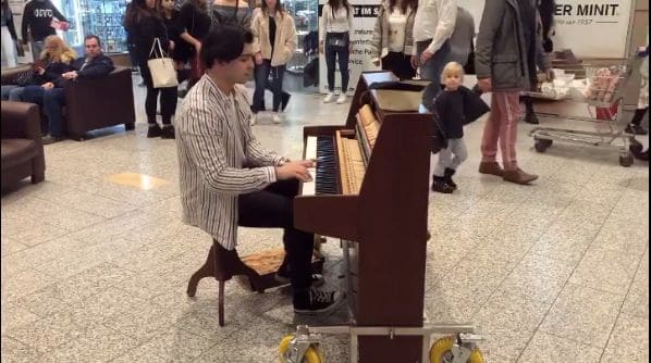 Public piano in Bremen, Free Hanseatic City of Bremen, Germany