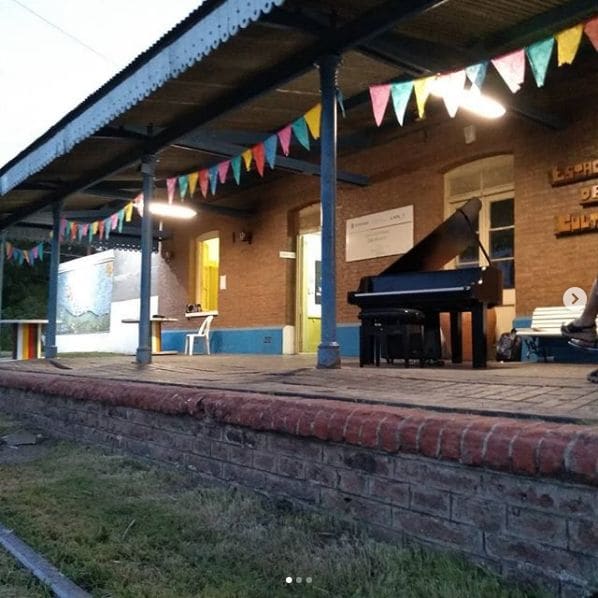 Public piano in Pedanía Litín, Córdoba, Argentina