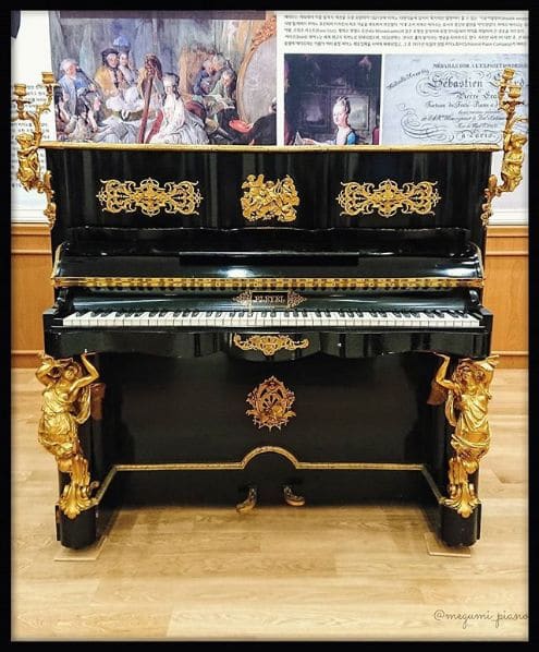 Public piano in Seogwipo-si, South Korea
