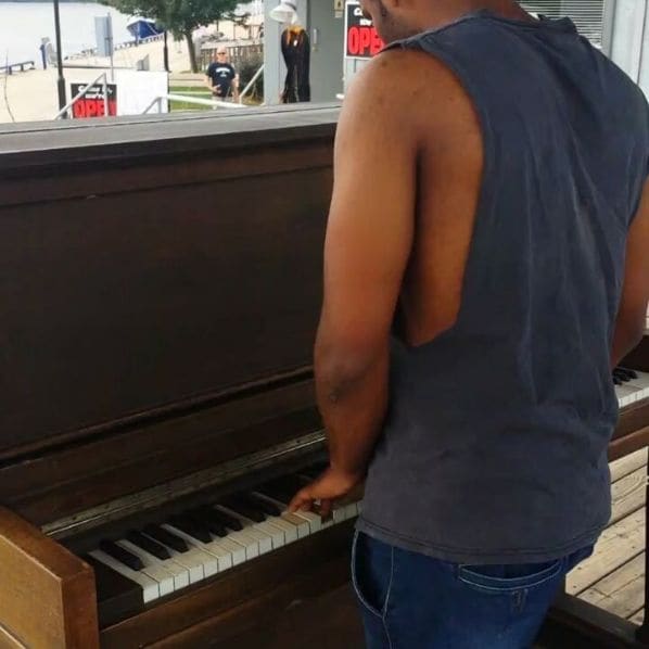 Public piano in Parry Sound District, Ontario, Canada
