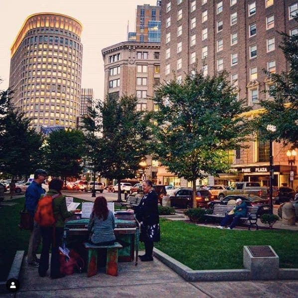 Photo of Statler Park at Boston Park Plaza, 50, Park Plaza, Chinatown, Beacon Hill, Boston, Suffolk County, Massachusetts, 02116, United States
