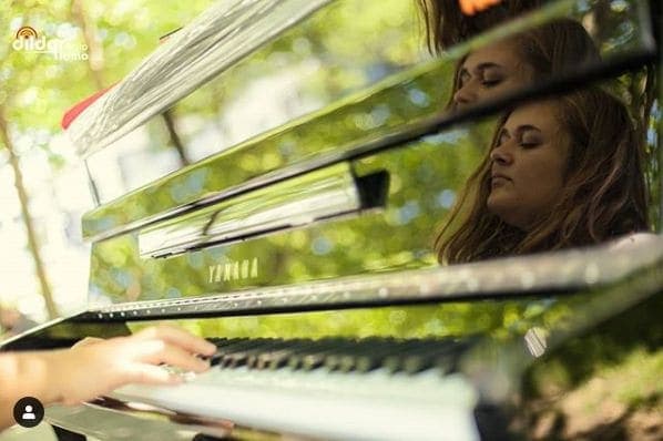 Photo of Passau, Germany at Sparkasse Passau, Nikolastraße, Altstadt, Passau, Bavaria, 94032, Germany. ⠀⠀⠀⠀⠀⠀⠀⠀⠀ 🇩🇪 Open Piano - Alle dürfen spielen. Alle dürfen zuhören. 🎹🎶…