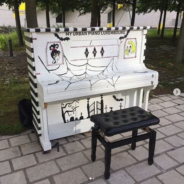 Photo of Luxembourg, Luxembourg at Unesco buffer zone, Boulevard Robert Schuman, Limpertsberg, Luxembourg, Canton Luxembourg, 2525, Luxembourg