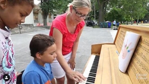 Public piano in Chicago, Illinois, United States