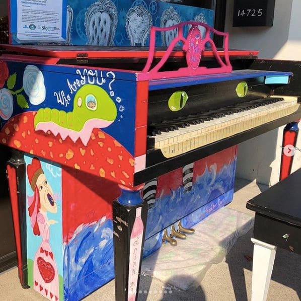 Public piano in Shoreline, Washington, United States