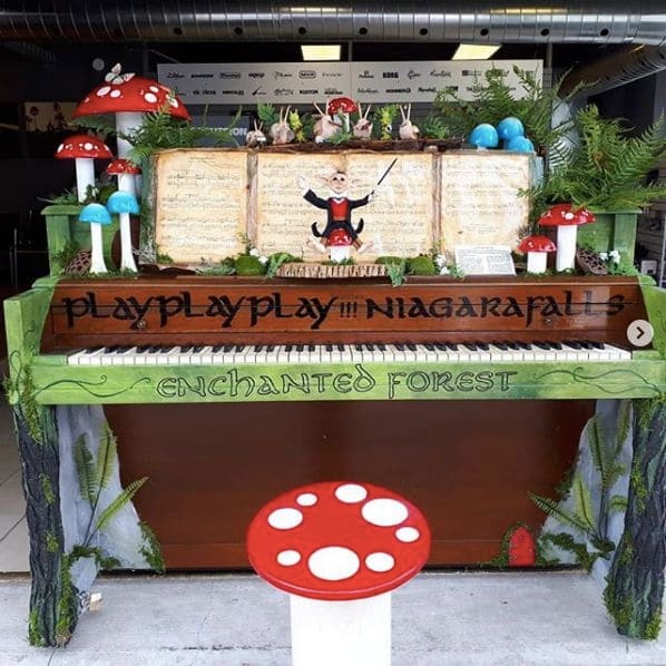 Public piano in Niagara Falls, Ontario, Canada
