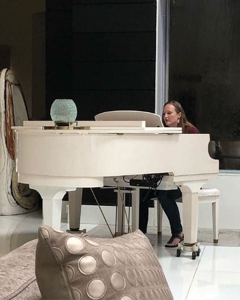 Public piano in Orlando, Florida, United States