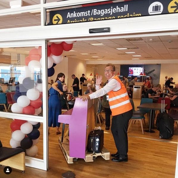 Photo of Bergen lufthavn Flesland at Bergen Airport Flesland, 555, Lilandsvegen, Lønningen, Ytrebygda, Bergen, Vestland, 5869, Norway
