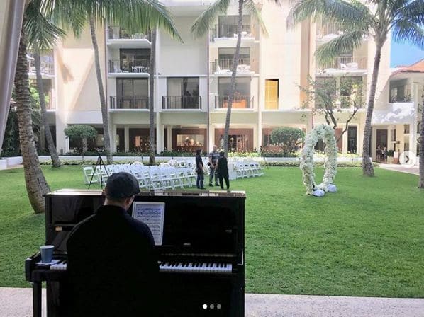 Public piano in Honolulu, Hawaii, United States