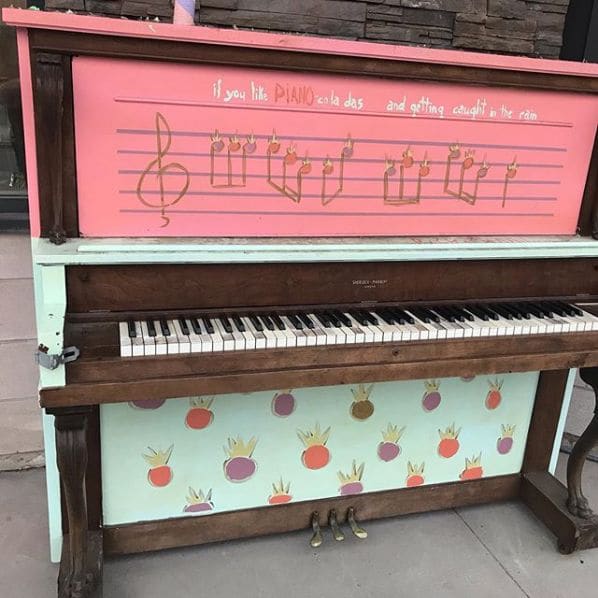 Public piano in Niagara Falls, Ontario, Canada