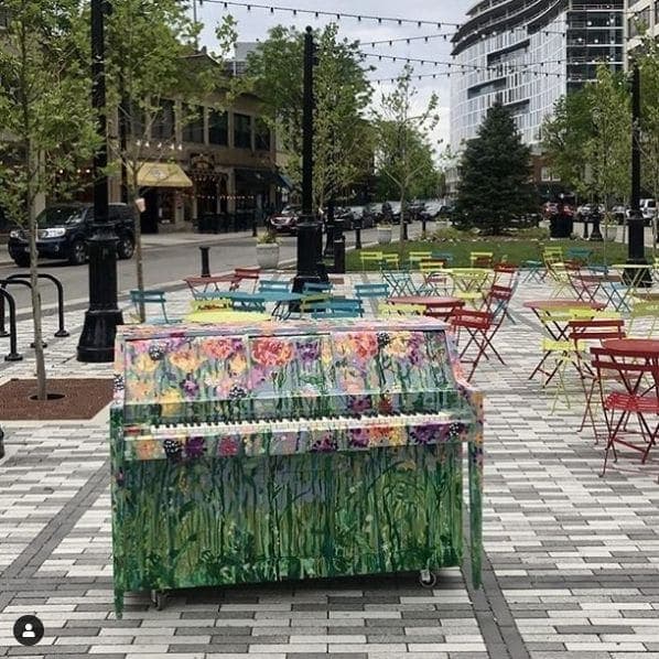 Photo of Evanston, Illinois at Ridge & Davis NB, Ridge Avenue, Downtown, Evanston, Evanston Township, Cook County, Illinois, 60645, United States