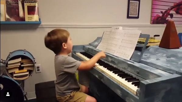 Public piano in Jacksonville, Florida, United States