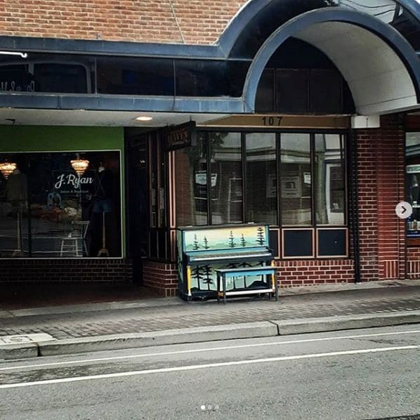 Public piano in Clallam County, Washington, United States