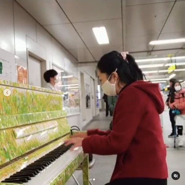 Public piano in Chiyoda, Japan