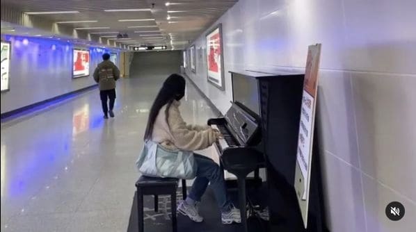 Public piano in Chengdu City, Sichuan, China