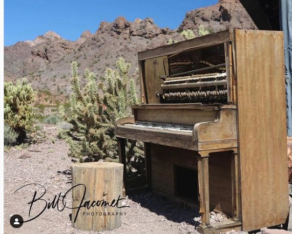 Public piano in Clark County, Nevada, United States
