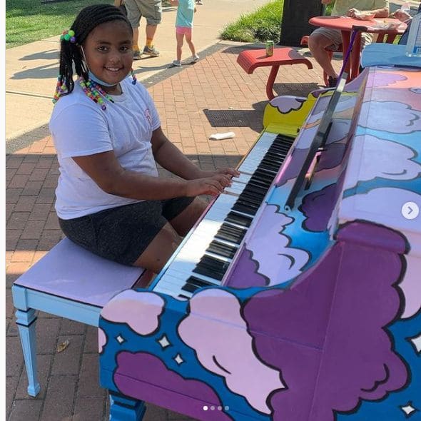 Public piano in Macon County, Illinois, United States