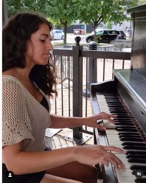 Public piano in La Vallée-du-Richelieu, Quebec, Canada