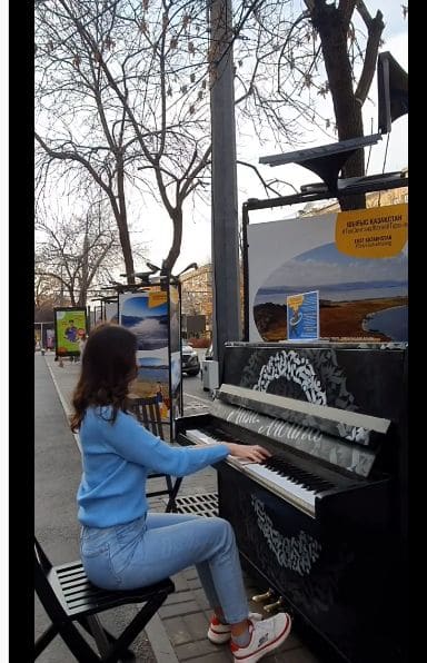 Public piano in Seoul, South Korea