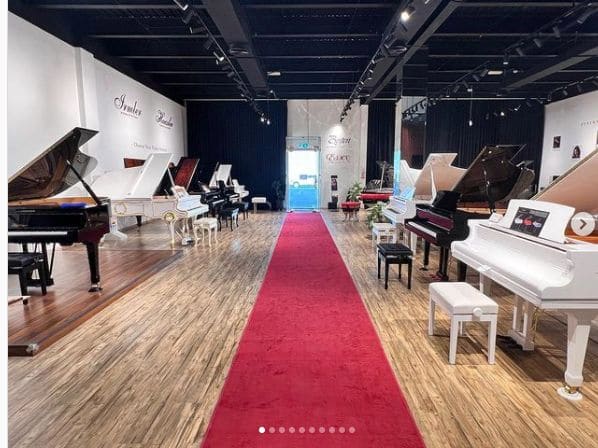 Public piano in Al Quoz Industrial Area, Dubai, United Arab Emirates