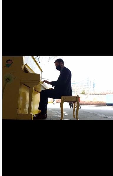 Public piano in Seoul, South Korea