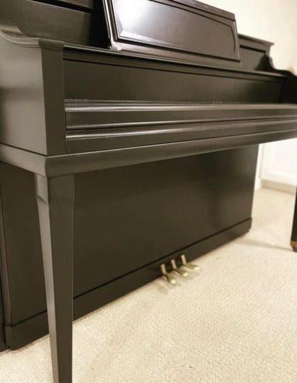 Public piano in Cuyahoga County, Ohio, United States