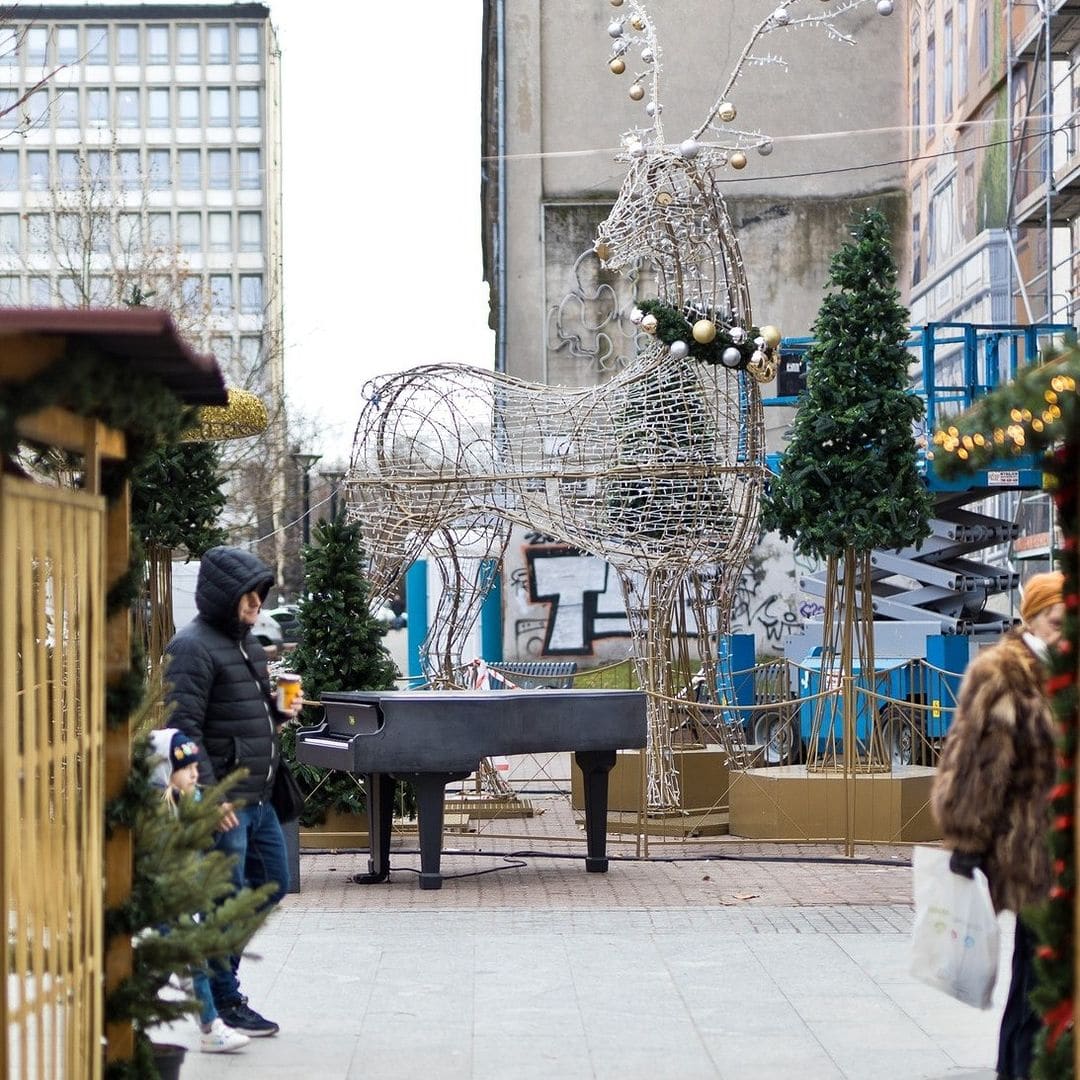 Public piano in Łódź, Łódzkie Voivodship, Poland