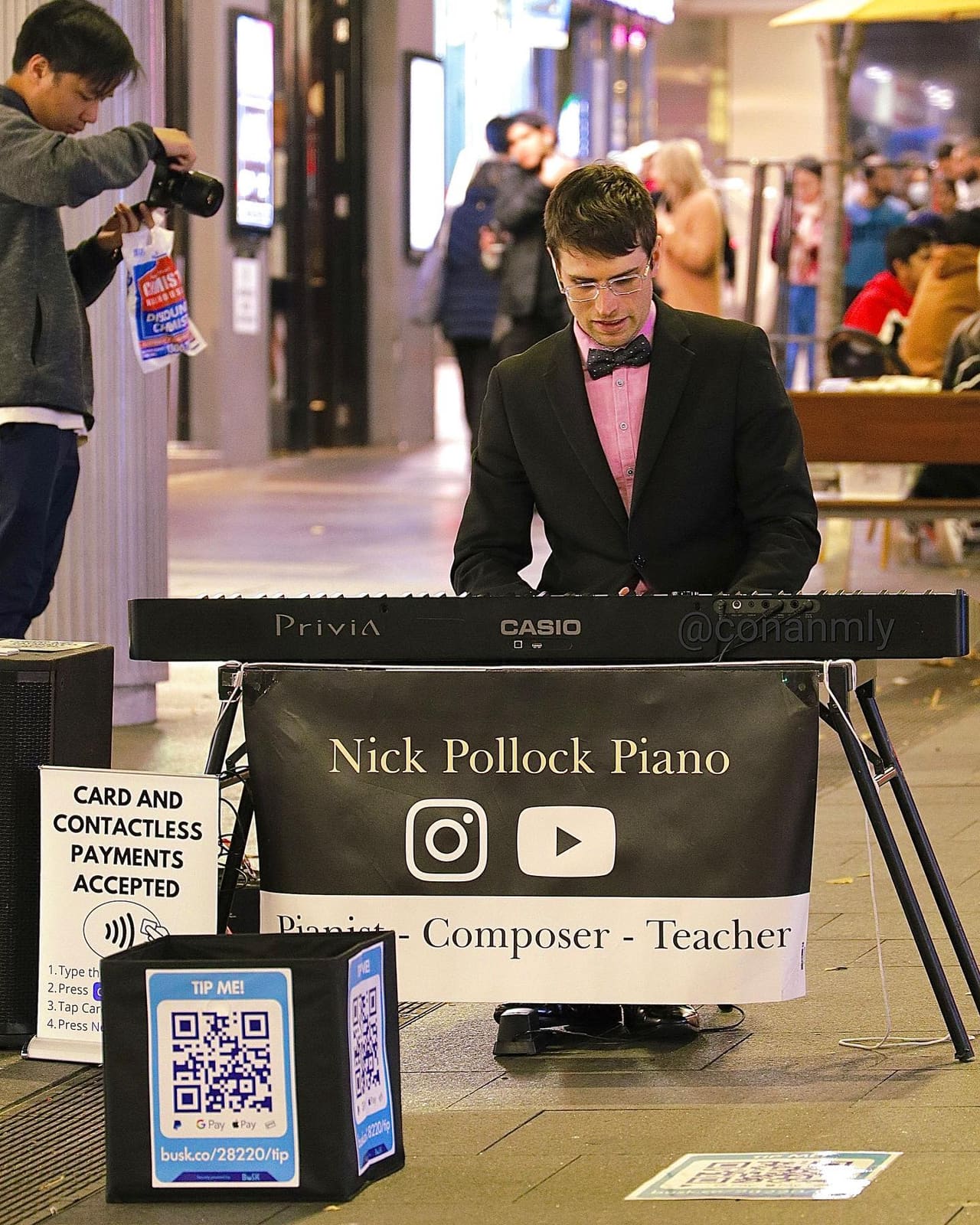 Public piano in Sydney, New South Wales, Australia