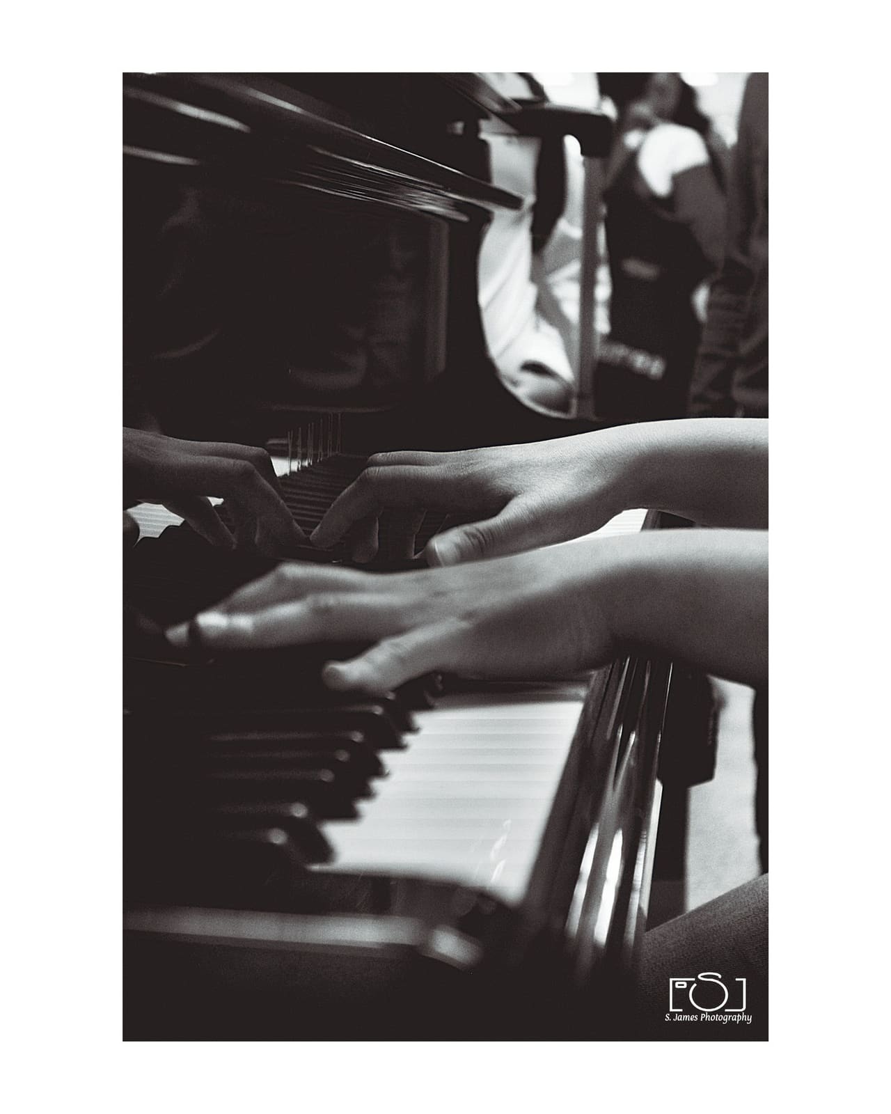 Public piano in Ħal Kirkop, Southern Region, Malta