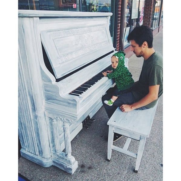 Public piano in Niagara County, New York, United States