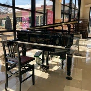 Photo of 温泉ピアノ at 〒519-0438 三重県度会郡玉城町原4266. Aspia Tamaki Fureai Hall; Yamaha G5E; anyone may play free 10:30–19:00;…
