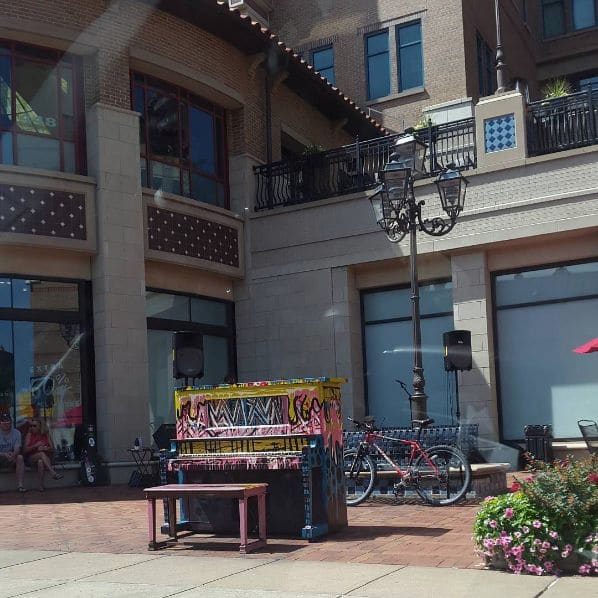 Public piano in Kansas City, Missouri, United States