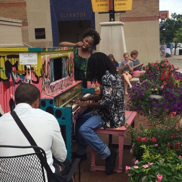 Public piano in Kansas City, Missouri, United States