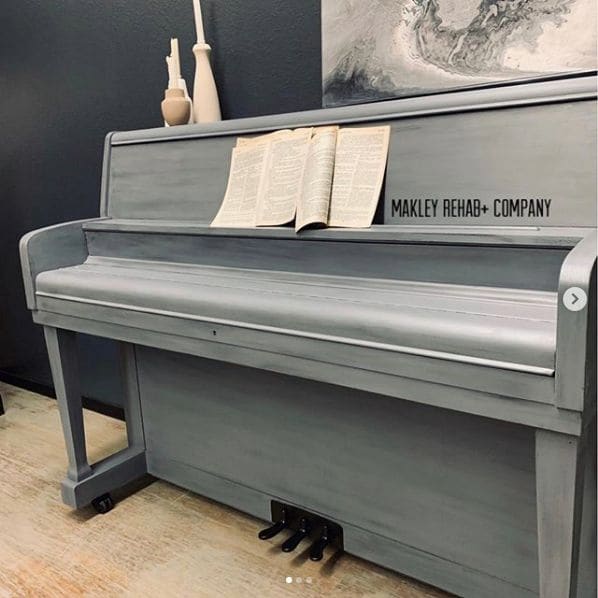 Public piano in Hill County, Texas, United States