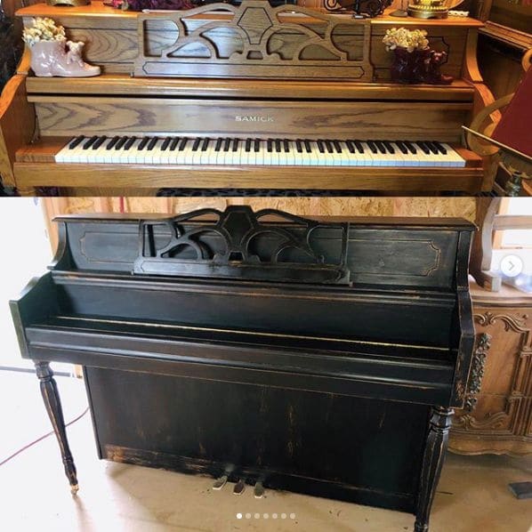 Public piano in Orange County, Texas, United States