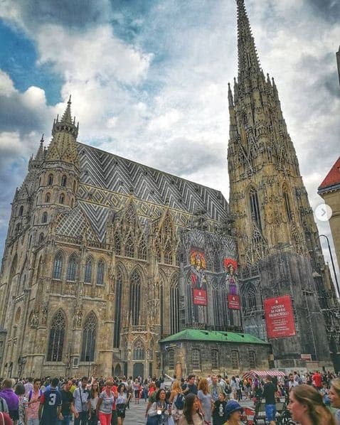 Photo of Stephansplatz at Ginza Point, Stock-im-Eisen-Platz, Kärntner Viertel, Innere Stadt, Vienna, 1010, Austria