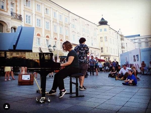Photo of Hauptplatz Linz at Glockenring, Main Square, Altstadtviertel, Innere Stadt, Linz, Upper Austria, 4020, Austria