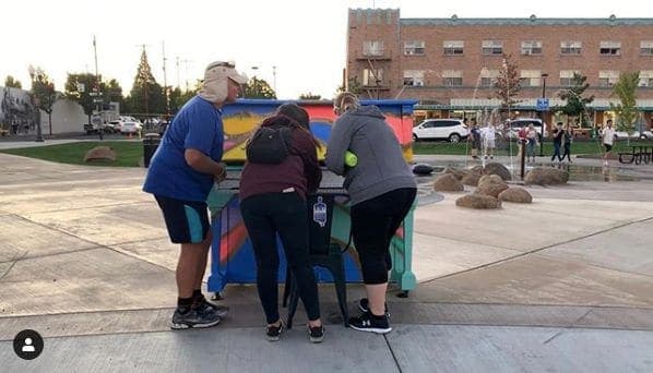 Photo of Klamath Falls, Oregon at EagleRidge High School, 677, South 7th Street, Klamath Falls, Klamath County, Oregon, 97601, United States. Spontaneous music is the best kind…