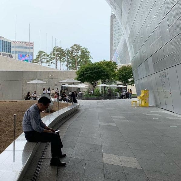 Photo of 동대문디자인플라자 DDP at Dongdaemun Design Plaza, 281, Eulji-ro, Dongdaemun Fashion Town, Gwanghui-dong, Jung-gu, Seoul, Nowon-gu, 04566, South Korea