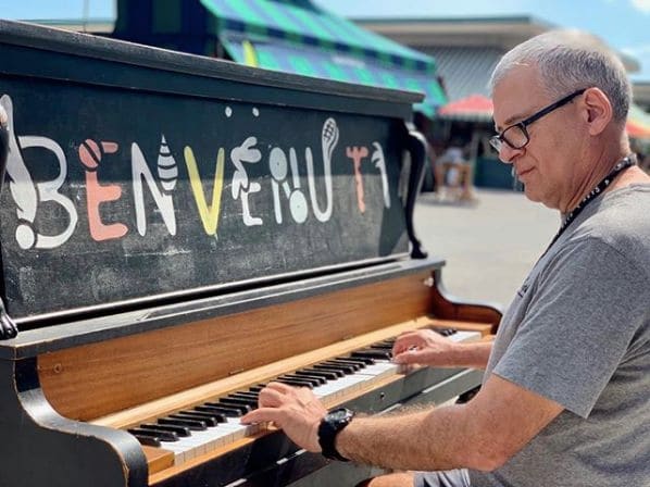 Photo of Marché Jean-Talon at Marché Jean Talon, 7070, Rue Jean-Talon Est, Villeray, Rosemont–La Petite-Patrie, Montreal, Urban agglomeration of Montreal, Montreal (06), Quebec,…