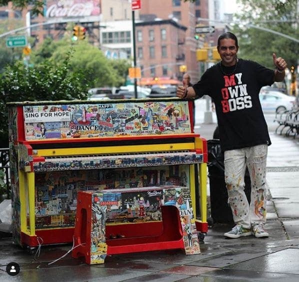 Photo of New York, New York at Chambers Street & Broadway, Chambers Street, Lower Manhattan, Manhattan Community Board 1, Manhattan, New York County, New York, 10007, United States