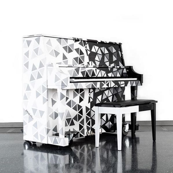 Public piano in Washington, District of Columbia, United States
