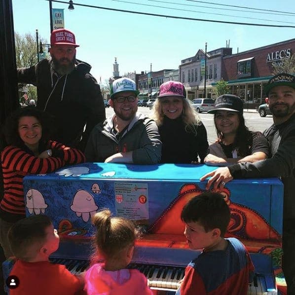 Photo of Nashua, New Hampshire at Slade's, 4, West Hollis Street, Ward 4, Nashua, Hillsborough County, New Hampshire, 03060, United States