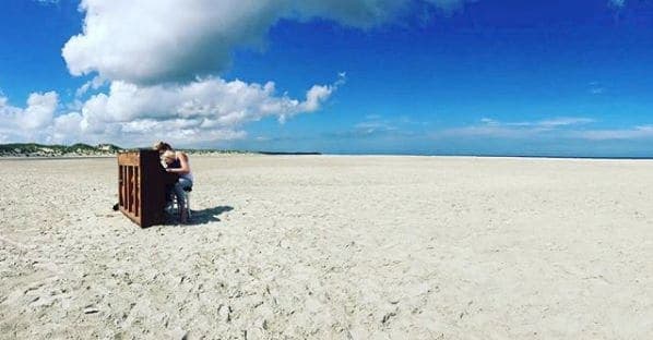Photo of Strand Midsland Aan Zee at Strandpaviljoen de Branding, 499, Midsland aan Zee, Midsland, Terschelling, Frisia, Netherlands, 8891HV, Netherlands
