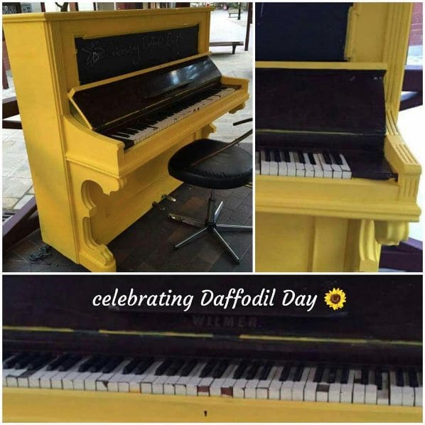 Public piano in Sydney, New South Wales, Australia