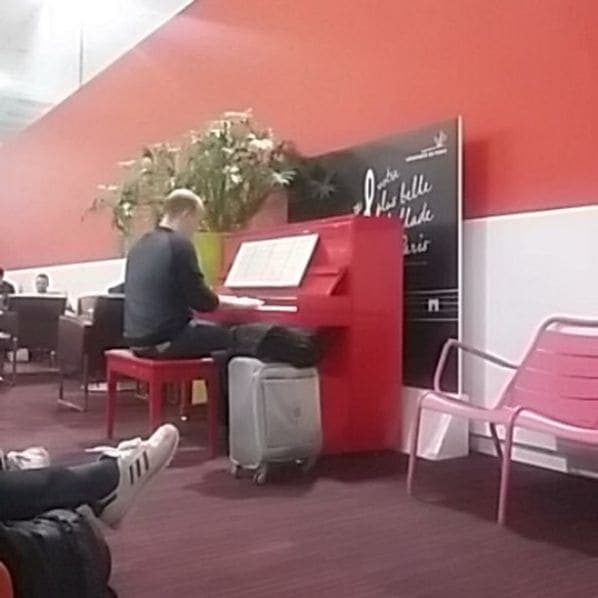Photo of Paris Aéroport - Charles de Gaulle (CDG) at Charles de Gaulle International Airport, Tremblay-en-France, Le Raincy, Seine-Saint-Denis, Ile-de-France, Metropolitan…
