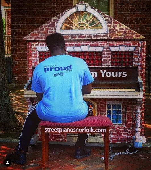 Public piano in Norfolk, Virginia, United States